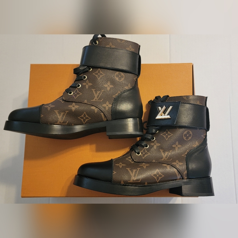 Louis VuittonWomen's Wonderland Flat Ranger Boots Monogram Canvas and Leather